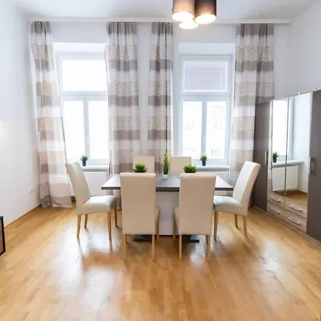 Central Apartment * Vienna
