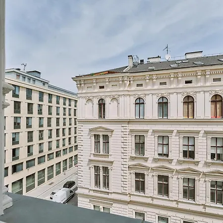 Hotel Residenz - Self Check-in 4*