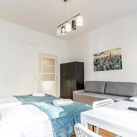 Apartment Bright 1br 10 Min From Heart Of