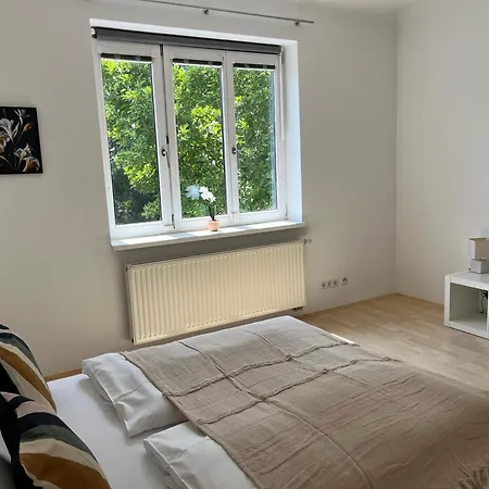 Traumgarten In Traumlage - 25 Minuten Ins Zentrum Apartment