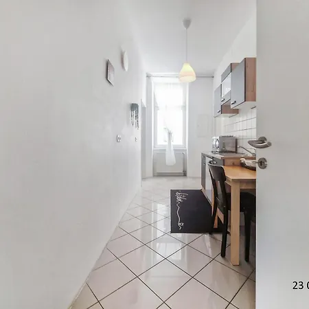 Three-bedroom Delight, King-size Beds