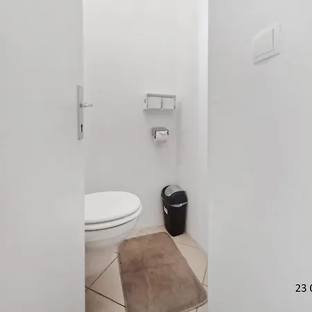 Three-bedroom Delight, King-size Beds *