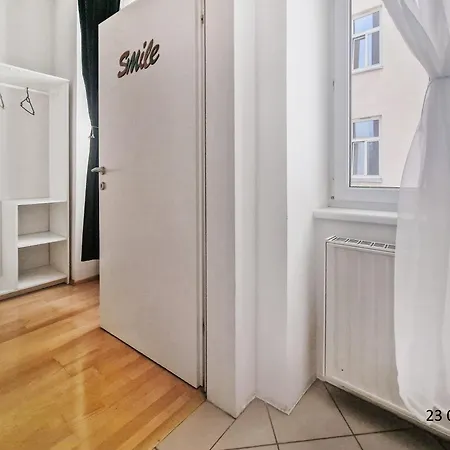 Three-bedroom Delight, King-size Beds *
