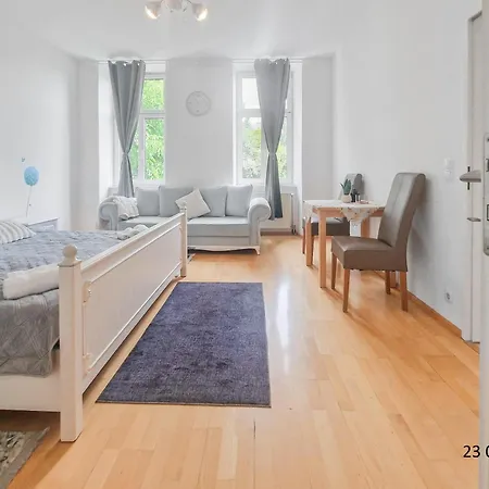 Three-bedroom Delight, King-size Beds * Vienna