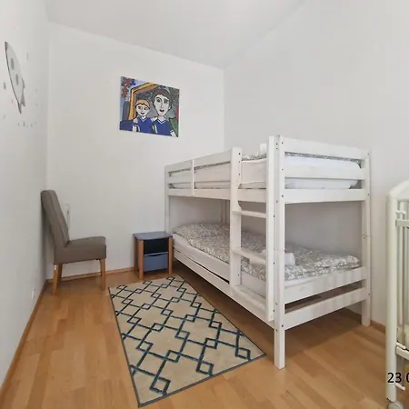 Three-bedroom Delight, King-size Beds Apartment Vienna