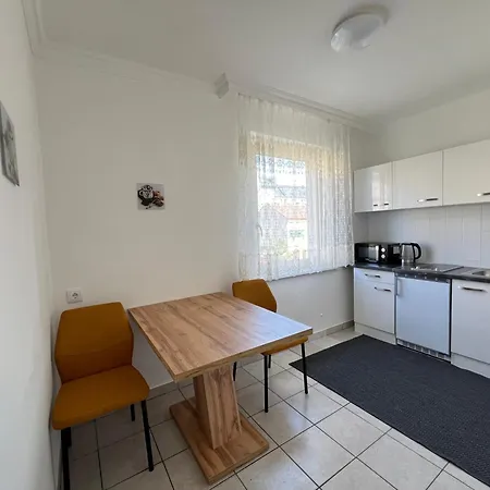 In Favoriten Apartment