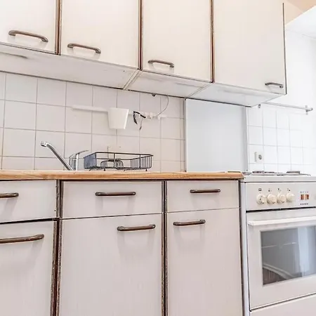 Living, Garden Vibes 3br Bliss In Vienna