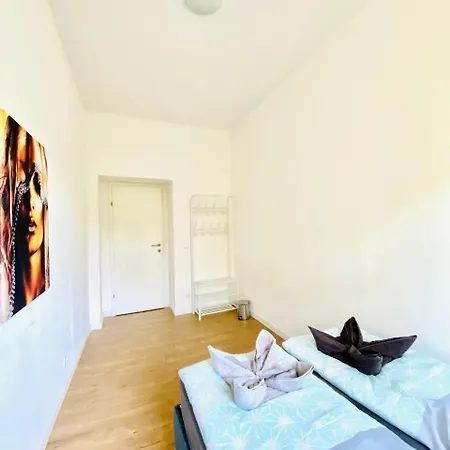 3br Shared Apt, Ideal Up To 6p, 15-min To Stammersdorf *
