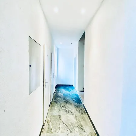 Spacious 4br Apt, Up To 15p 15min To Danube River Apartment *