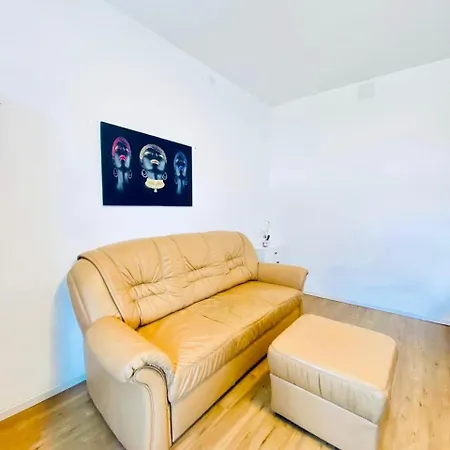 Spacious 4br Apt, Up To 15p 15min To Danube River Apartment Vienna