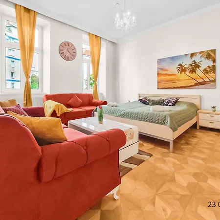 Four-bedroom, Four King-size Comfort