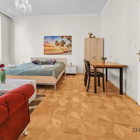Four-bedroom, Four King-size Comfort Apartment *