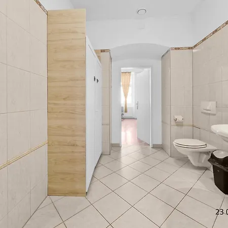 Four-bedroom, Four King-size Comfort Vienna