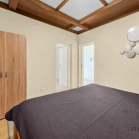 Four-bedroom, Four King-size Comfort Apartment