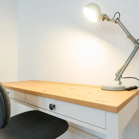 1020 Apartament
