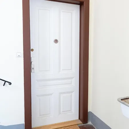 1020 * Vídeň