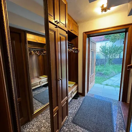 Central-vintage With Free Parking And 5min Walk To Metro Vienna