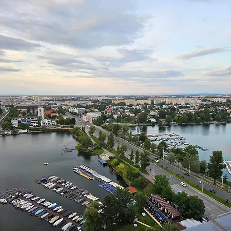 Yuki's Place - Un-vic, Danube And Subway Near To Downtown Apartment