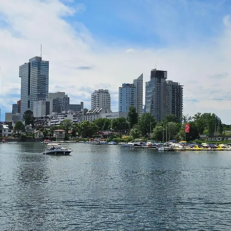 Apartment Yuki's Place - Un-vic, Danube And Subway Near To Downtown *