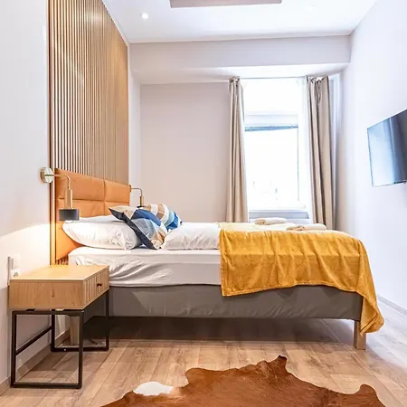 Wiener Stadthalle Boutique - Ideal For Couples Apartment