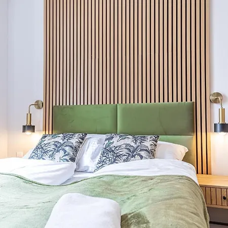 Wiener Stadthalle Boutique - Ideal For Couples Apartment