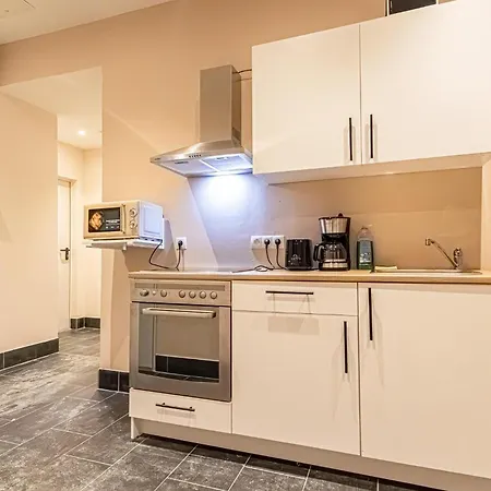 Wiener Stadthalle Boutique - Ideal For Couples Wien