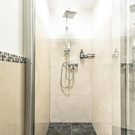 Apartment Wiener Stadthalle Boutique - Ideal For Couples
