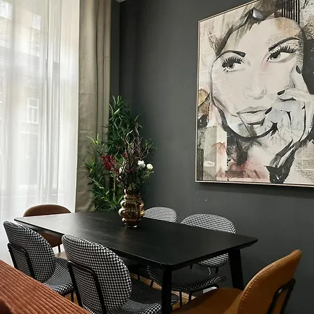 Apartment 8 Minuten Nach Augarten I 7 Minuten Zur Metro I Wlan