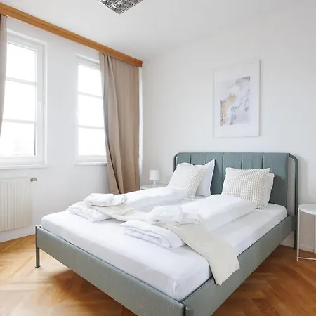 Familien- Und Gruppenparadies Platz Fuer 12 Gaeste Apartment