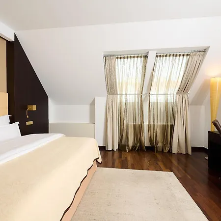 Aparthotel Myplace Premium
