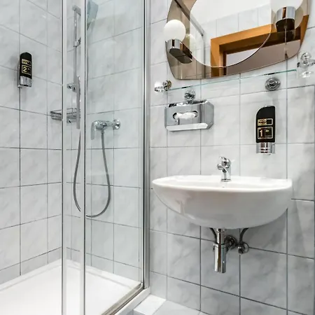 Corvinus - Newly Renovated Hotel Wien