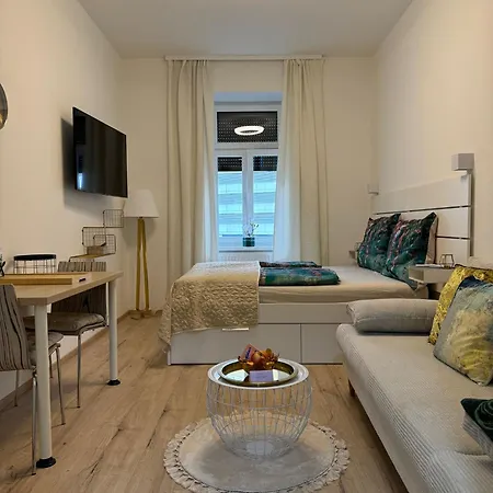 Apartment Bilici Gmbh Vienna