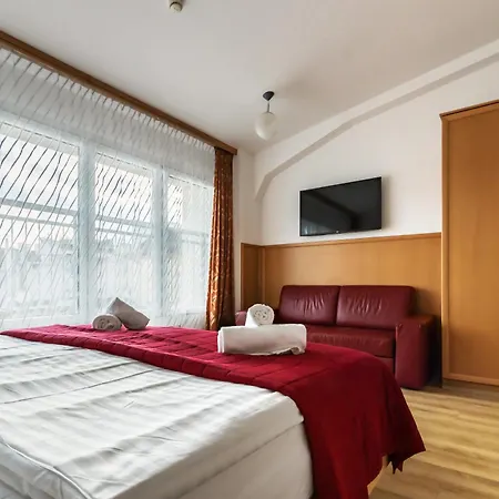 Corvinus - Newly Renovated
