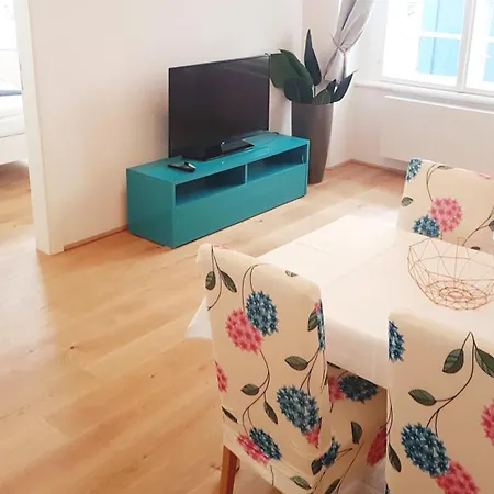 Apartment Sobieski District-1 Ring Vienna