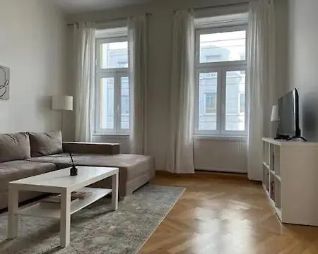 Apartment Beautiful In Vienna