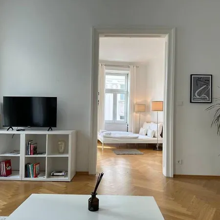 Apartment Beautiful In