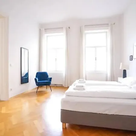 Beautiful In Apartment
