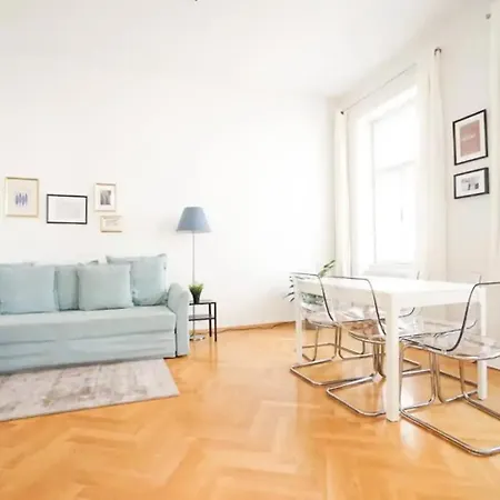 Apartment Beautiful In