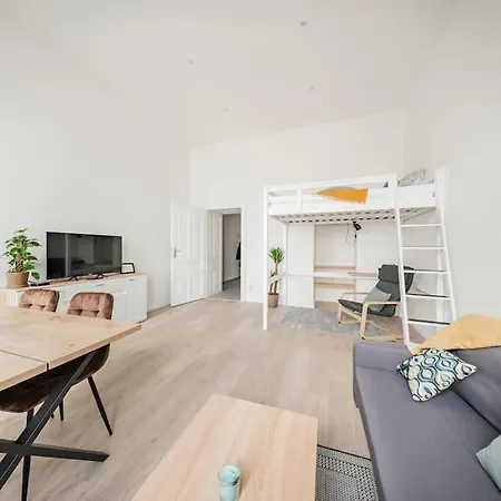 75 M² Near Nussdorferstrasse U6 * Vienna