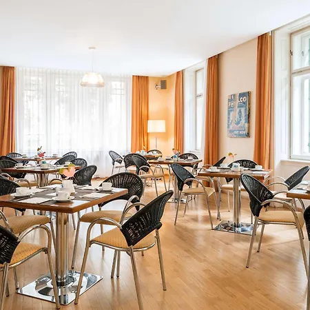 Nh Belvedere Hotel 4*