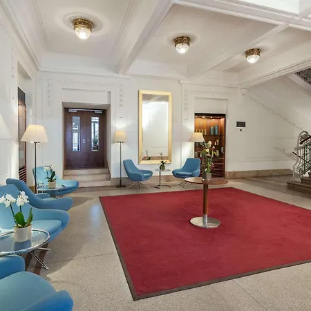 Nh Belvedere Hotel 4*