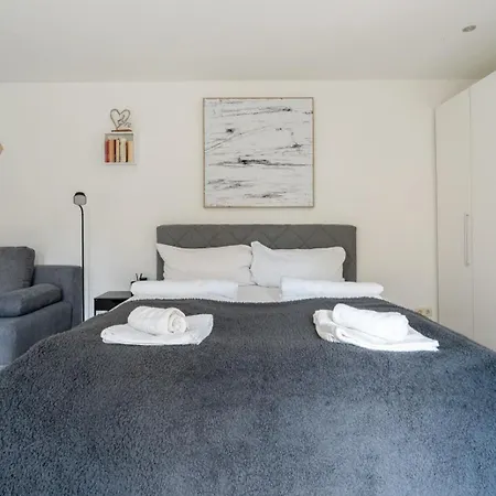 Apartment Wiener Juwel Zwischen Flughafen Und Stadtleben Wien