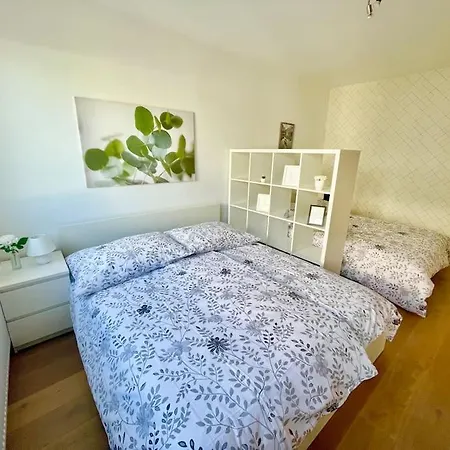 Apartment 90 M2 Central With Balcony Vienna