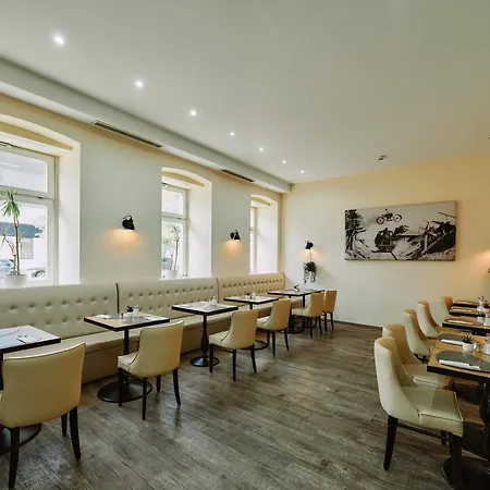Westbahn Hotel