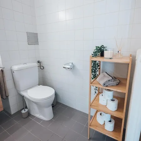 Apartment Bezauberndes Mit Privatem Garten