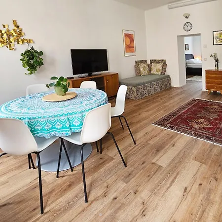 Palm Apartment Wien