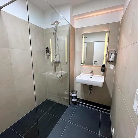 Gg13 Vienna, Air-conditioned, Next To Metro, Close To Sights * Vienna