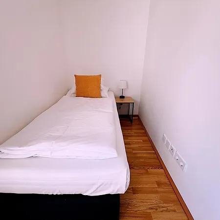 Apartment Gg13 Vienna, Air-conditioned, Next To Metro, Close To Sights Vienna