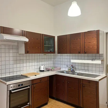 Apartment Alser *