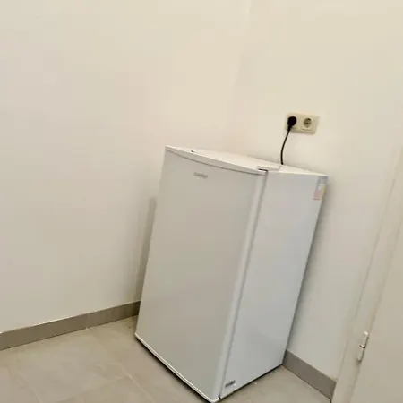 Apartment 70 M2 Calm & Quiet With Free Parking